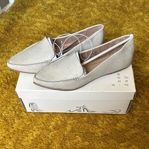 A New Day Women's Textured Cream Loafers